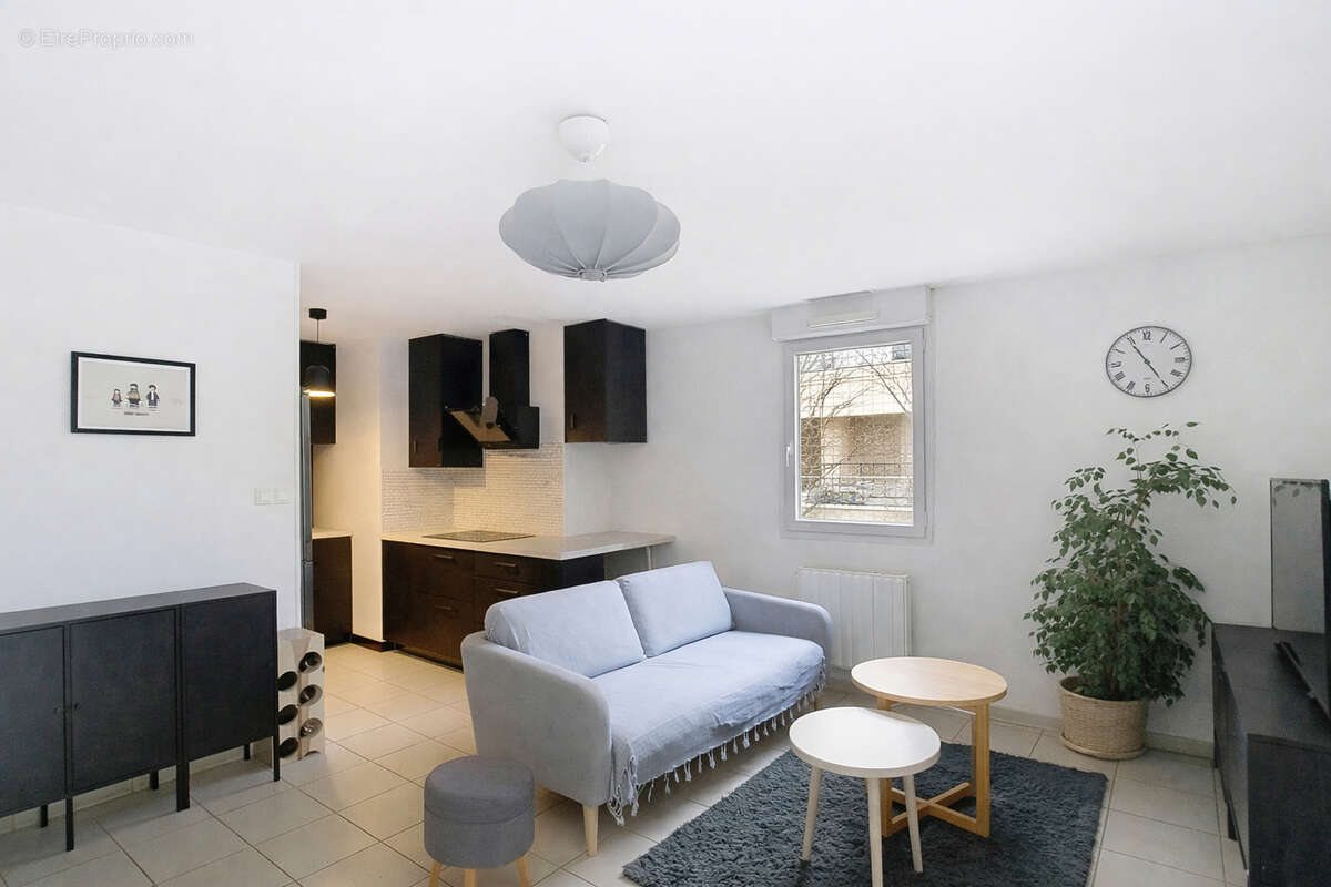 BEAUNE : Appartement 2 chambres - Balcon - photo 2