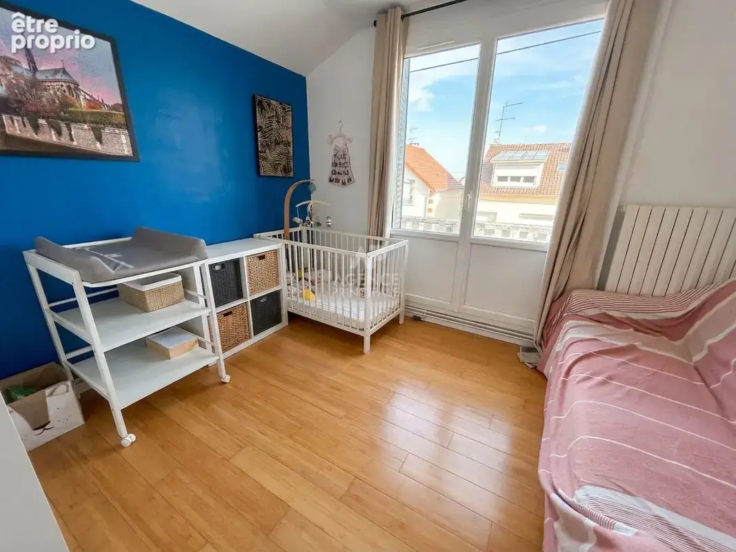 Maison Poissy 6 pièce(s) Quartier Saint Barthélémy - photo 6