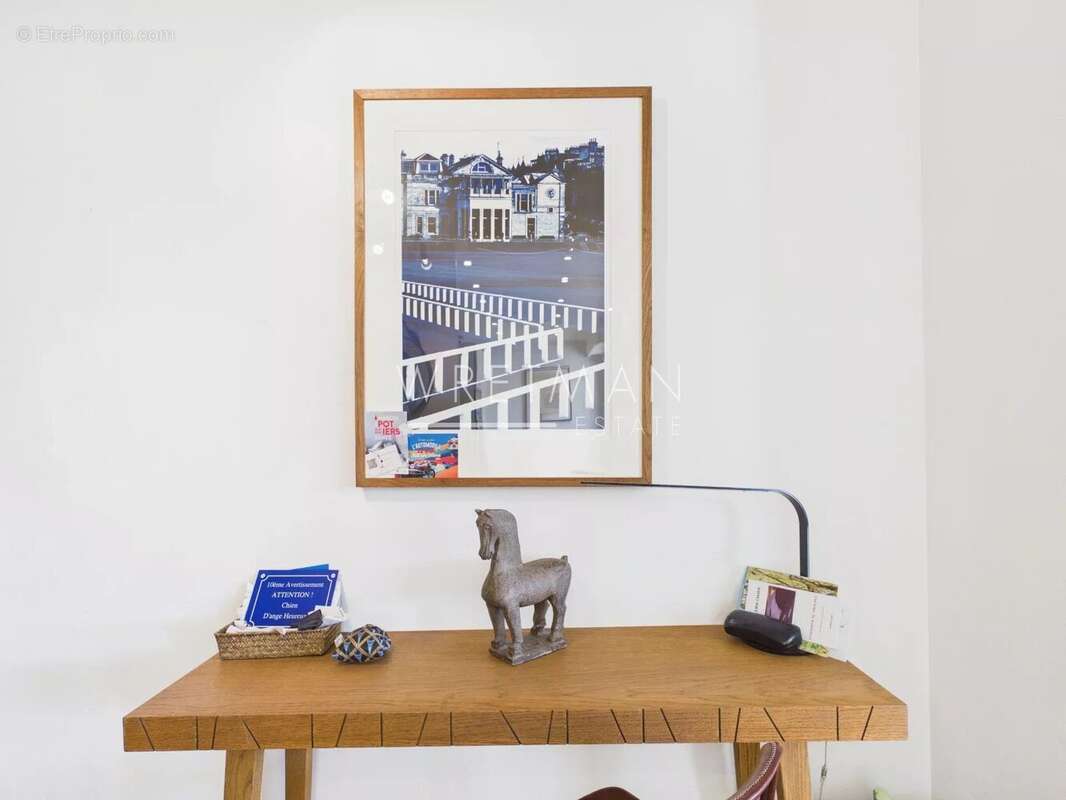 Appartement à VENCE