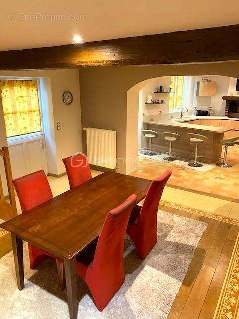 Maison à POIGNY-LA-FORET