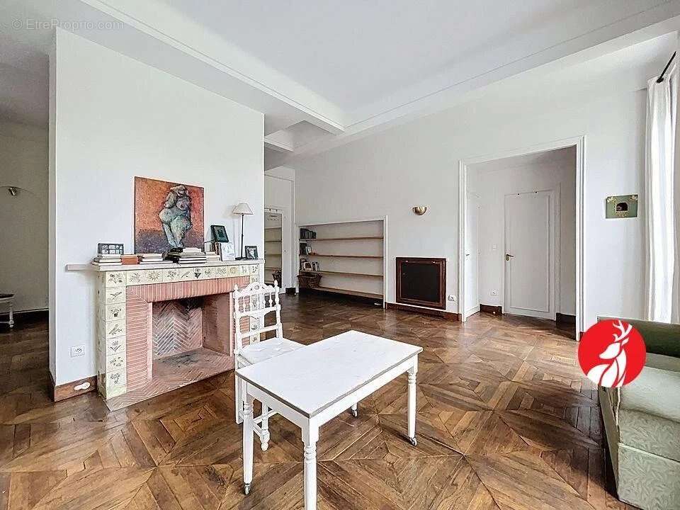 Maison à GIRONVILLE-SUR-ESSONNE