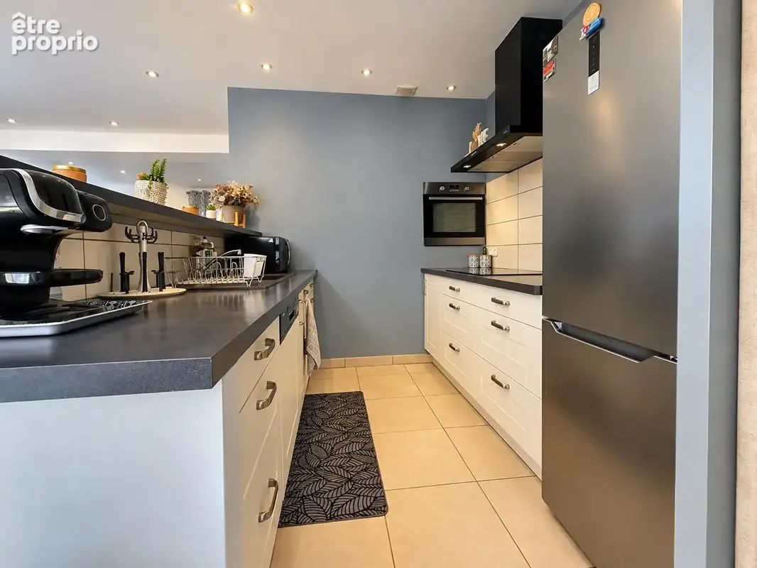 Maison 4 pièces - 83 m² - 3 chambres - garage 70 m² - 2 terrasses - pierrerue - photo 9