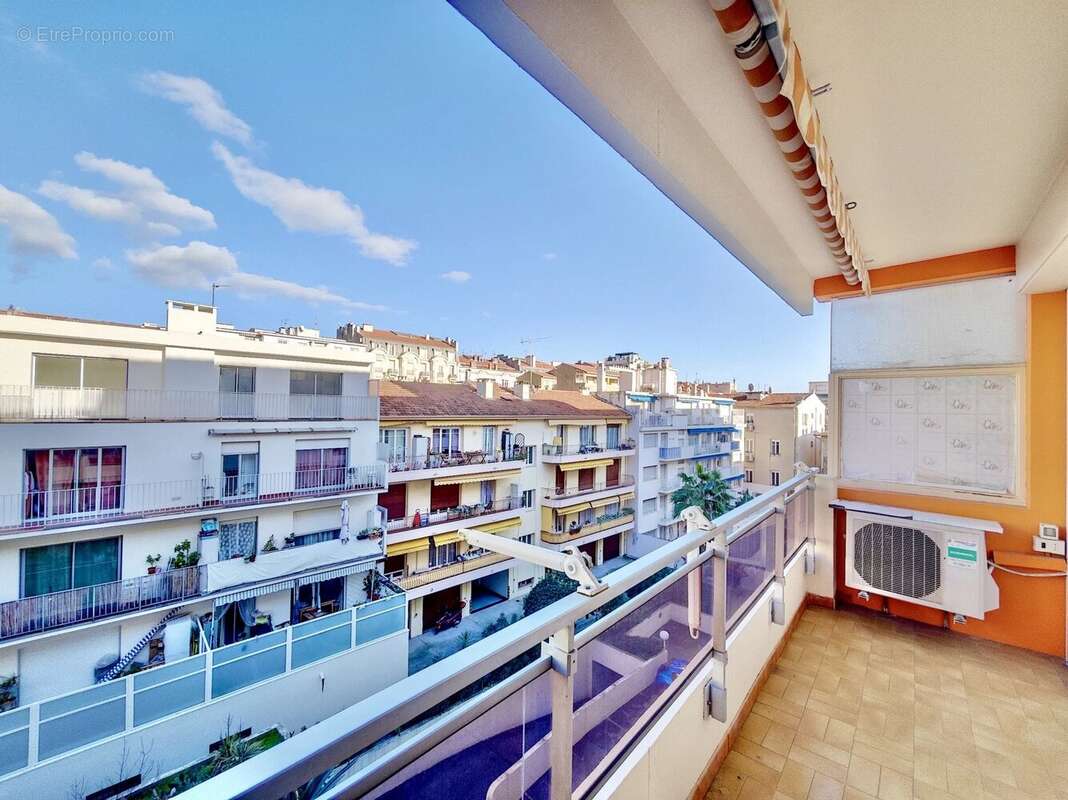 Appartement à MENTON