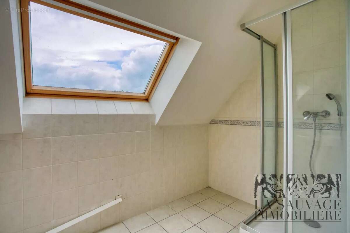 Appartement à VILLEGATS