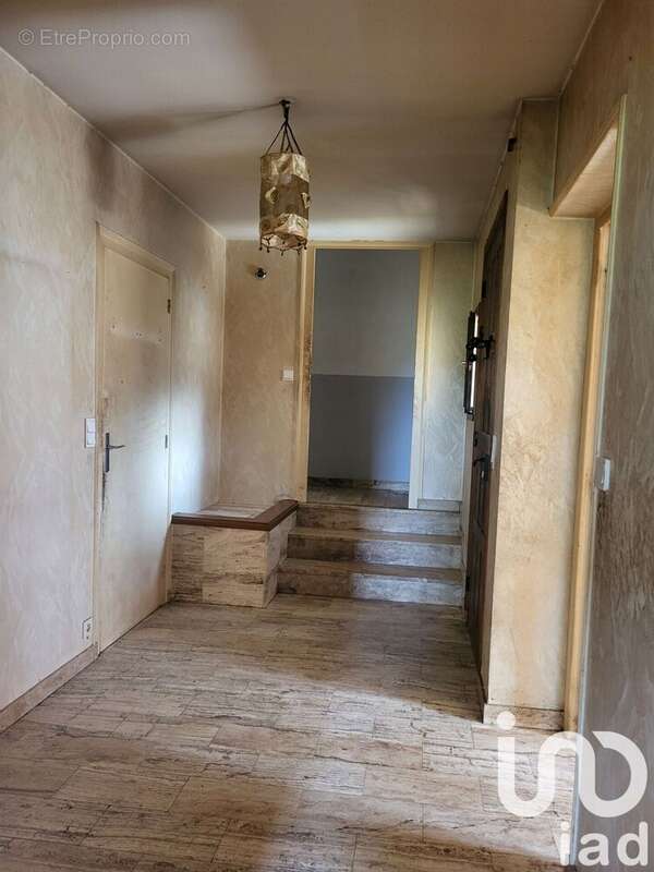 Photo 7 - Maison à SERRIERES-DE-BRIORD