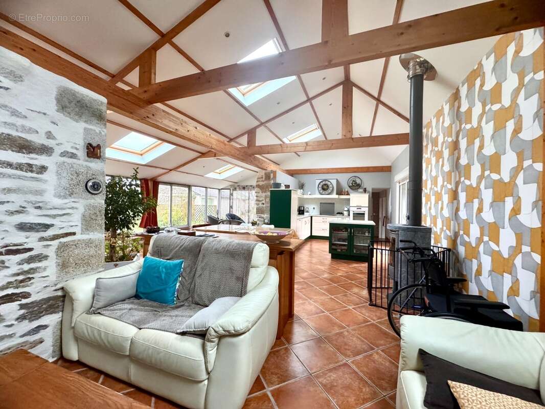 Maison à vendre 4 pièces LANNILIS (29) - photo 8