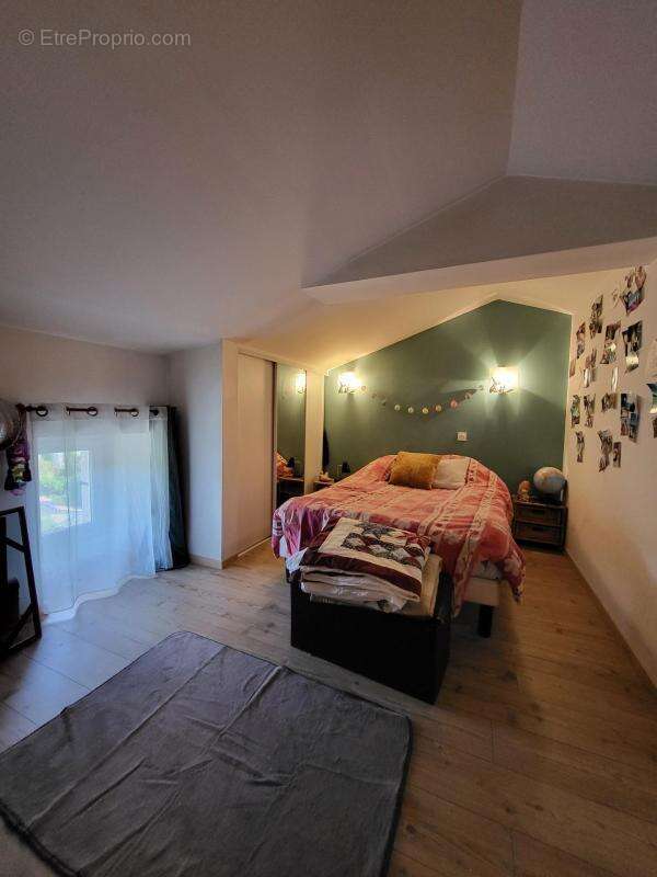 Maison à SAINT-PAUL-LE-JEUNE