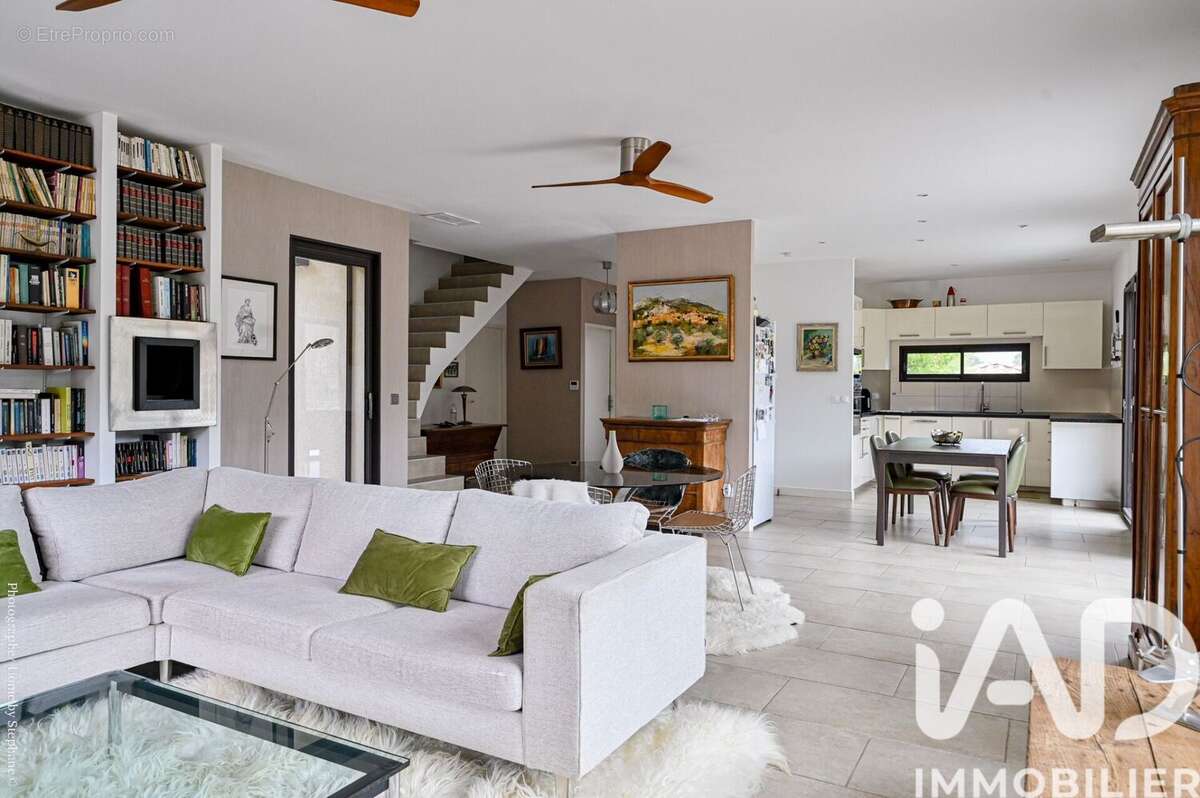 Photo 7 - Maison à PEYPIN