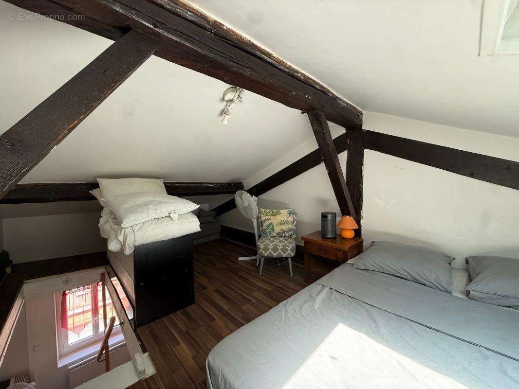Appartement rénové centre de l'Arbresle - photo 5
