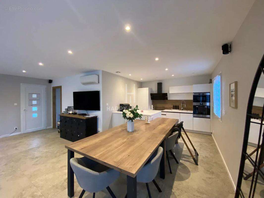 Maison à MAUSSANE-LES-ALPILLES