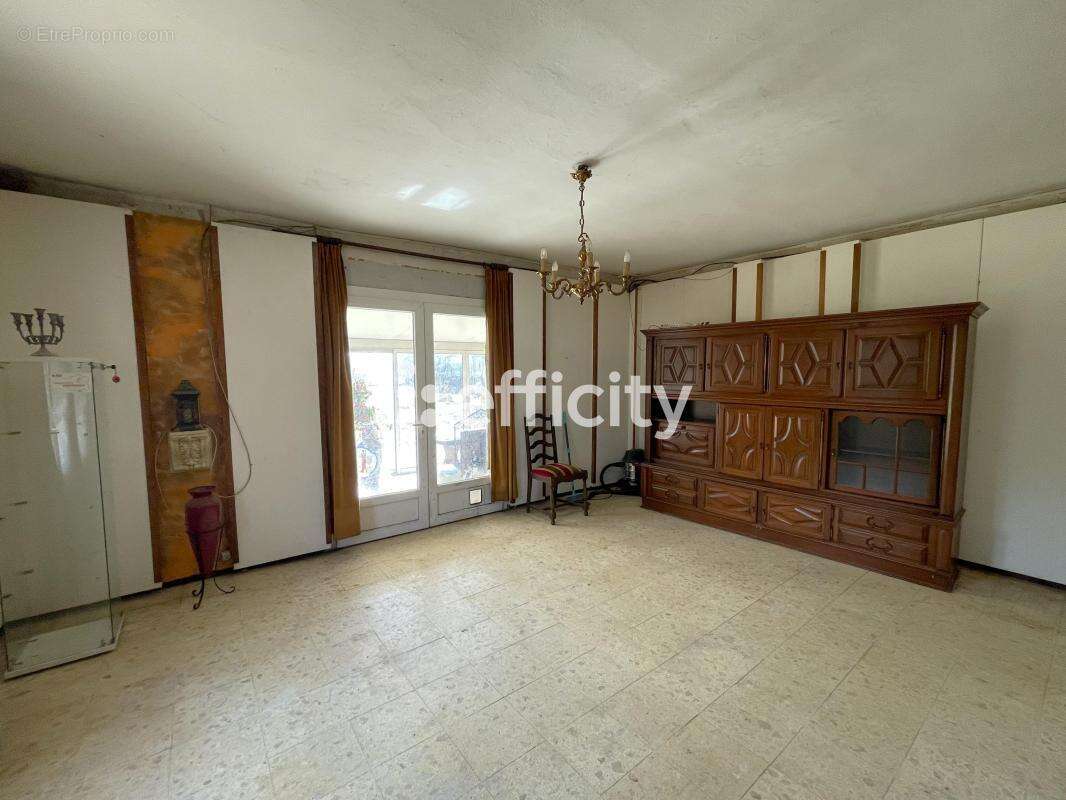 Maison à MOULIN-NEUF