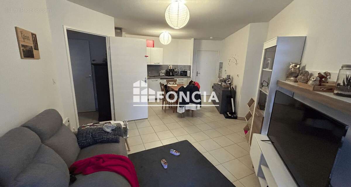 Appartement à LE LUC