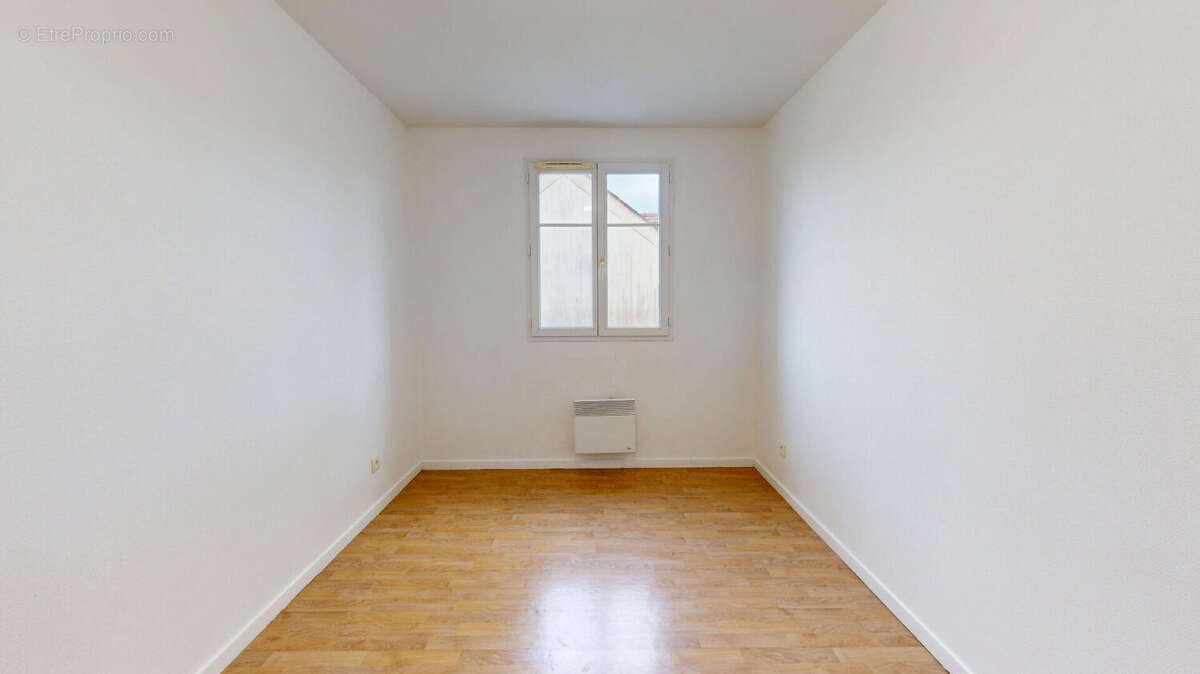 Maison à BOIS-D'ARCY