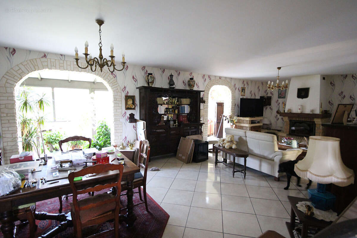 Maison à SAINT-MARTIN-LONGUEAU