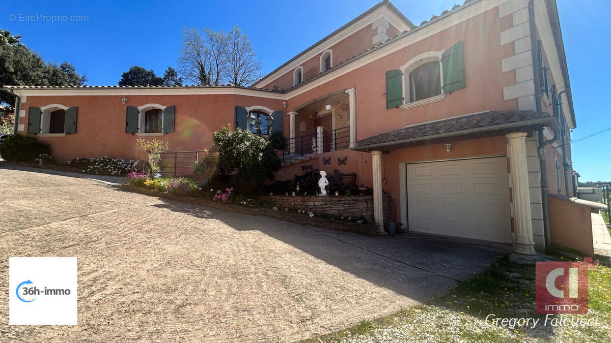 Maison à FLASSANS-SUR-ISSOLE