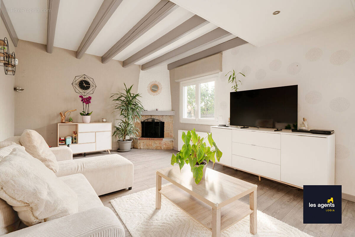 Maison à NEUVES-MAISONS