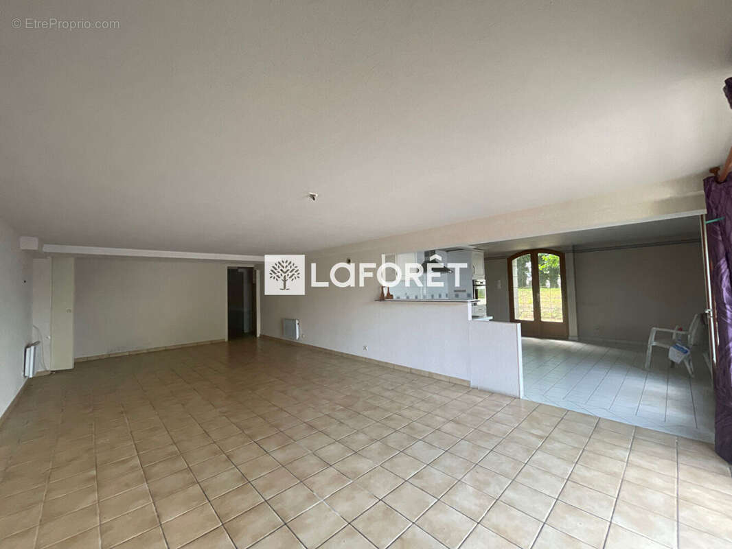 Maison Péaule 18 pièces de 408 m2 - photo 7