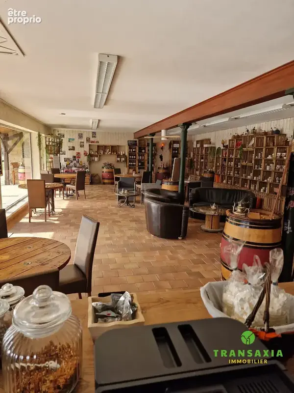Appartement 550 m² à Blanquefort-Sur-Briolance  - photo 3