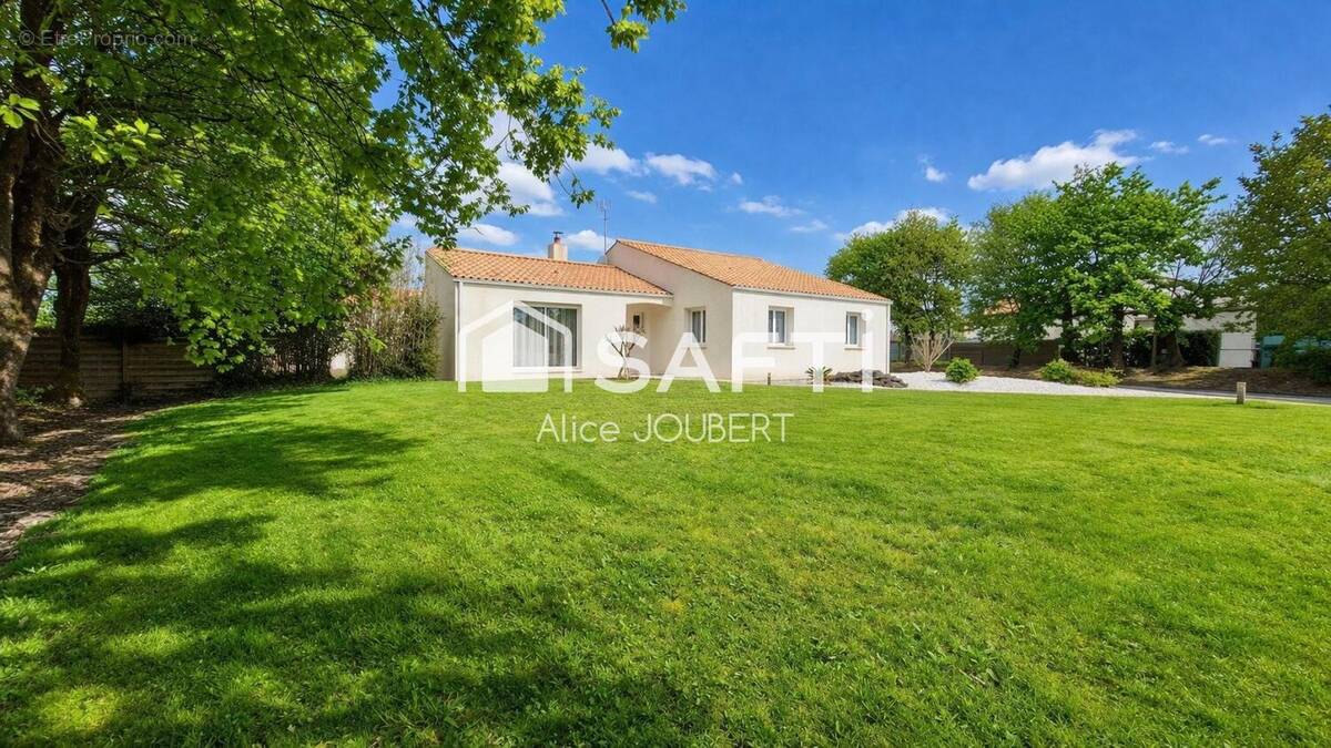 Photo 1 - Maison à TALMONT-SAINT-HILAIRE