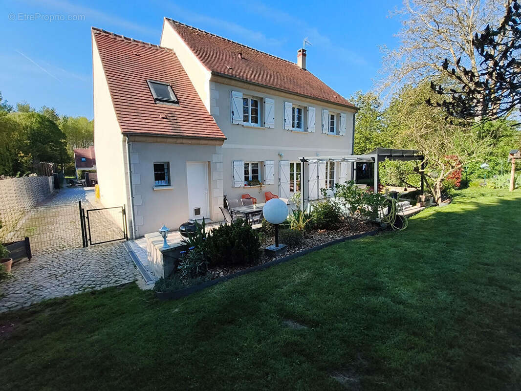 Maison à BRAISNES