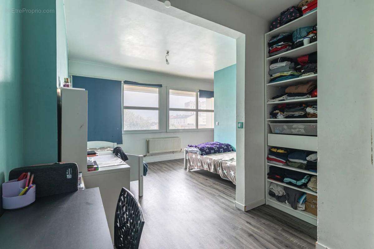 Appartement à VILLEJUIF