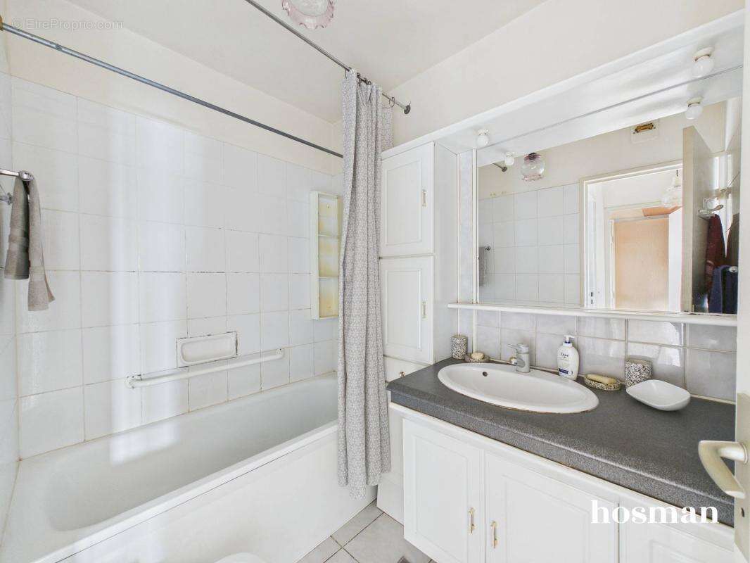Appartement à IVRY-SUR-SEINE