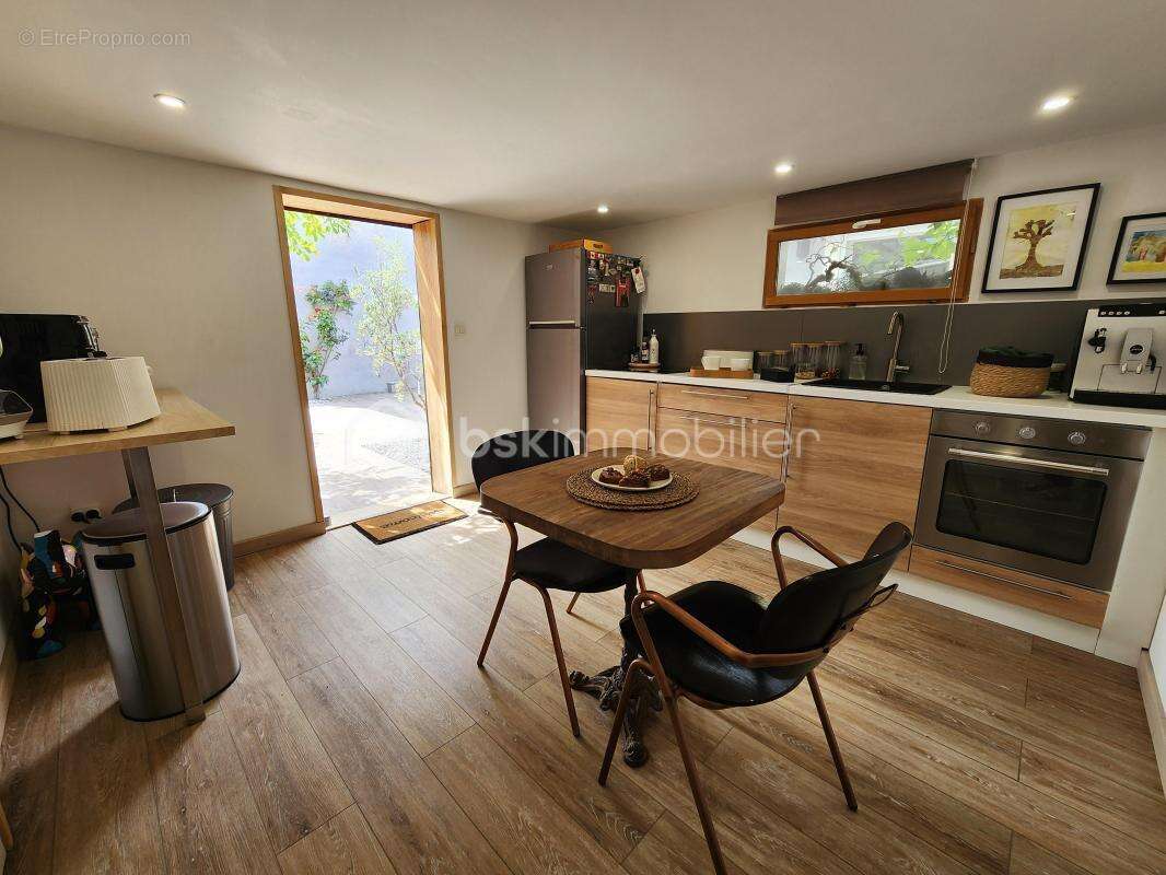 Local commercial + logement de fonction - photo 12