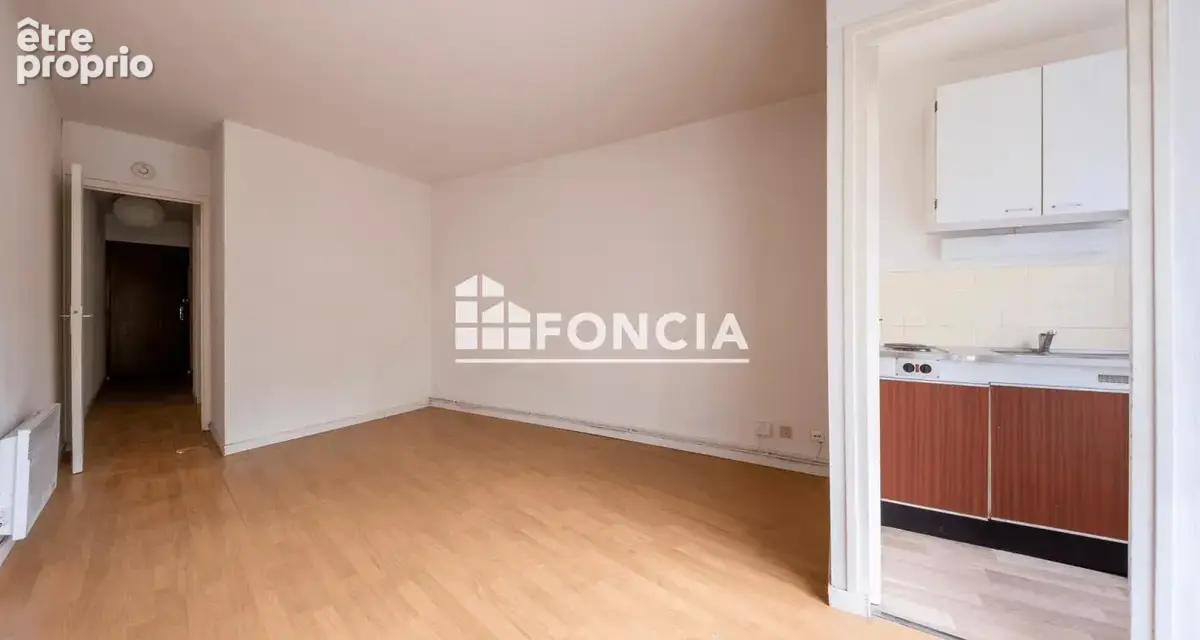 Studio de 28.50 m2 vu canal du midi /terraase/ parking boxe - photo 4