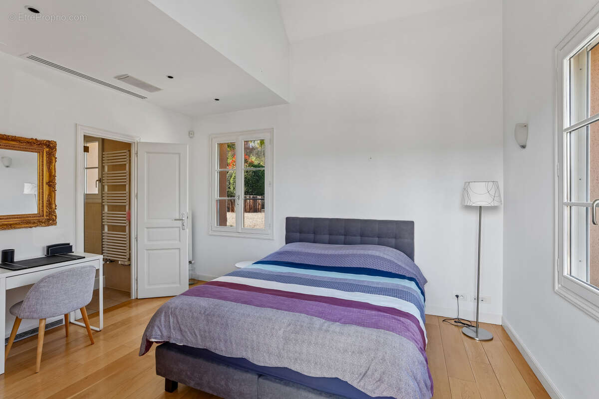 Maison à CHAMBOURCY