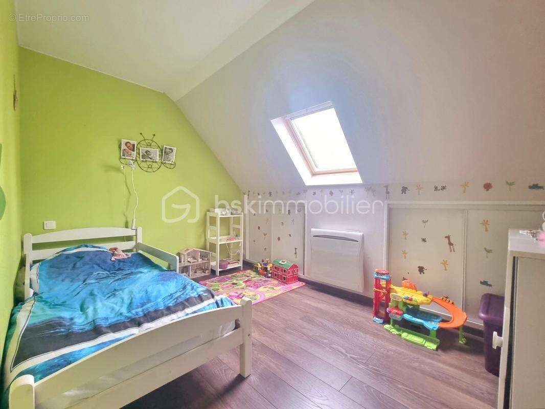 Maison à CHAUMES-EN-BRIE