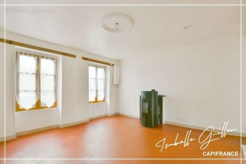 Maison à CHATEAUMEILLANT