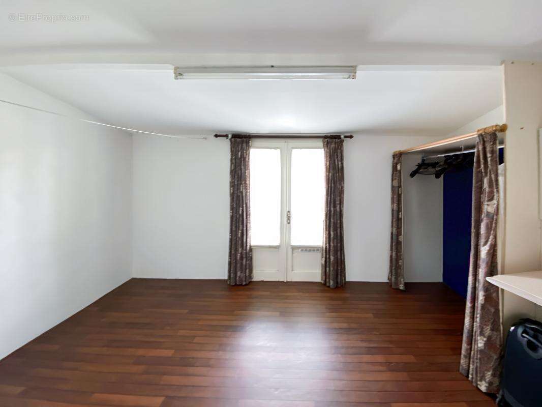 Maison à LAVAL