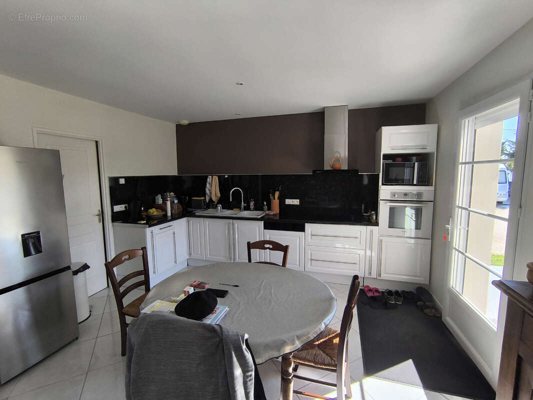 Maison à LA COURONNE