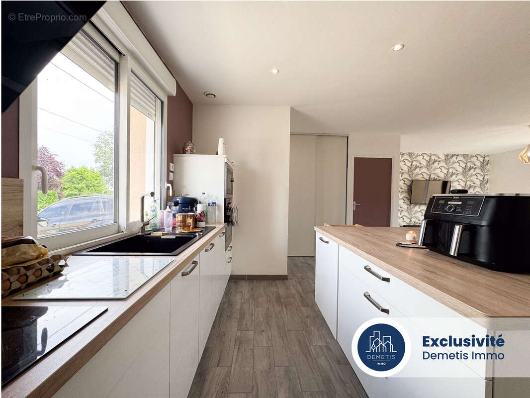 Maison à SAVIGNE-L&#039;EVEQUE