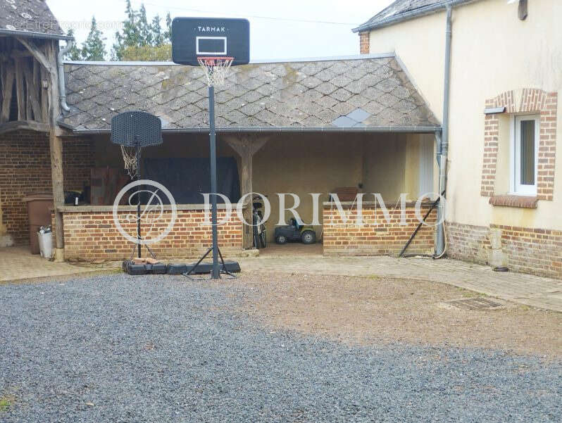Maison à TROISSEREUX