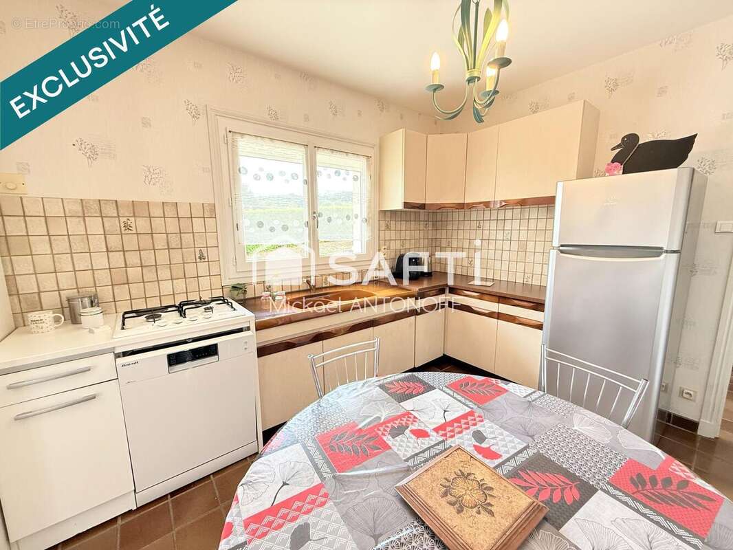 Photo 8 - Maison à COMBRE