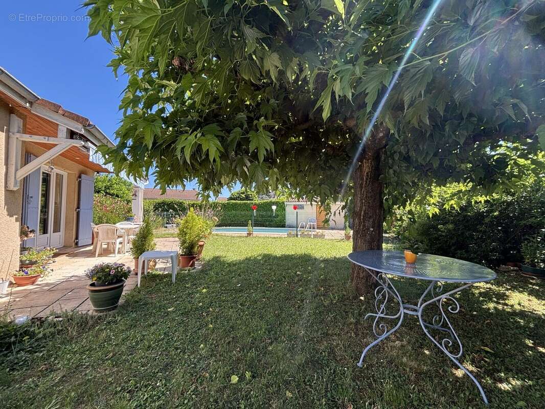 Maison 114 m² à Romans-Sur-Isere  - photo 3
