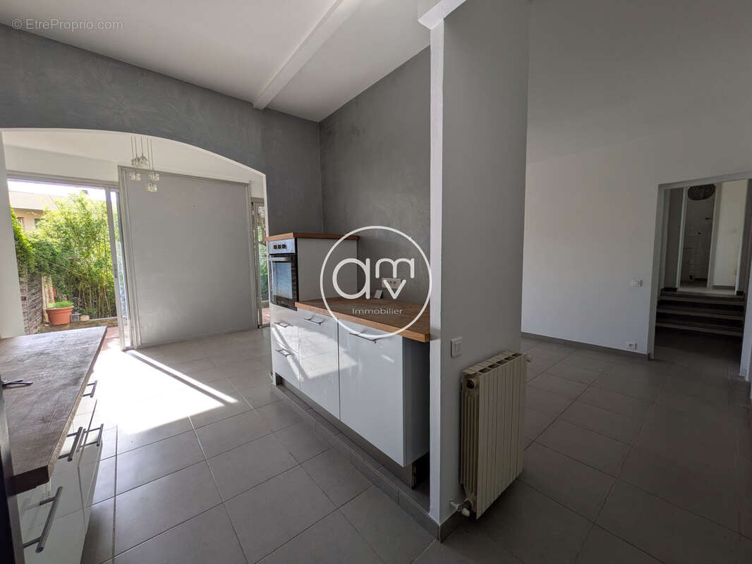 Appartement à HYERES