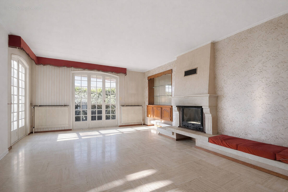 Maison à SAINT-APOLLINAIRE