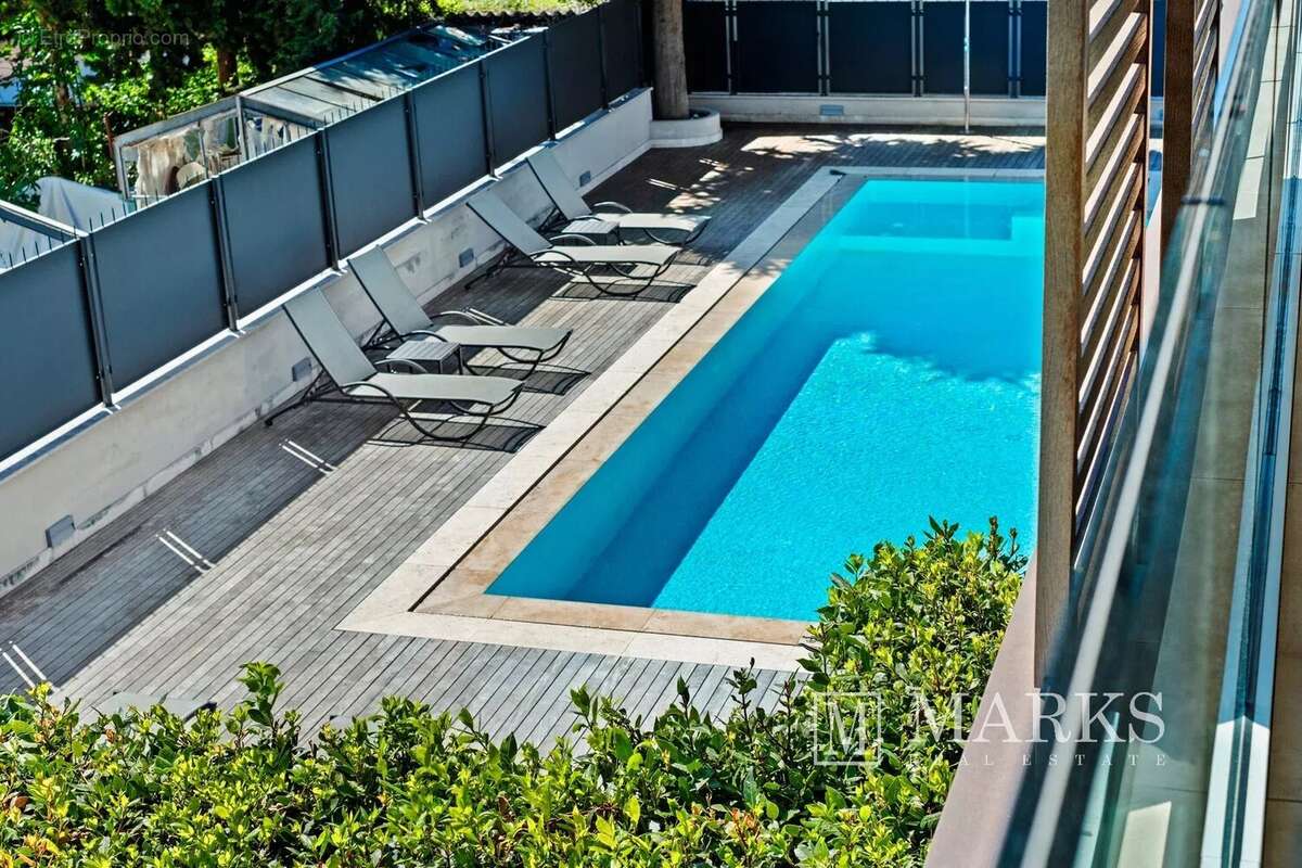 Appartement de luxe à 2 chambres avec grande terrasse et vue sur la mer - photo 8