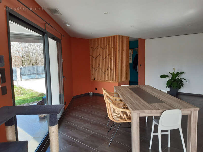 Maison à MONTDOUMERC