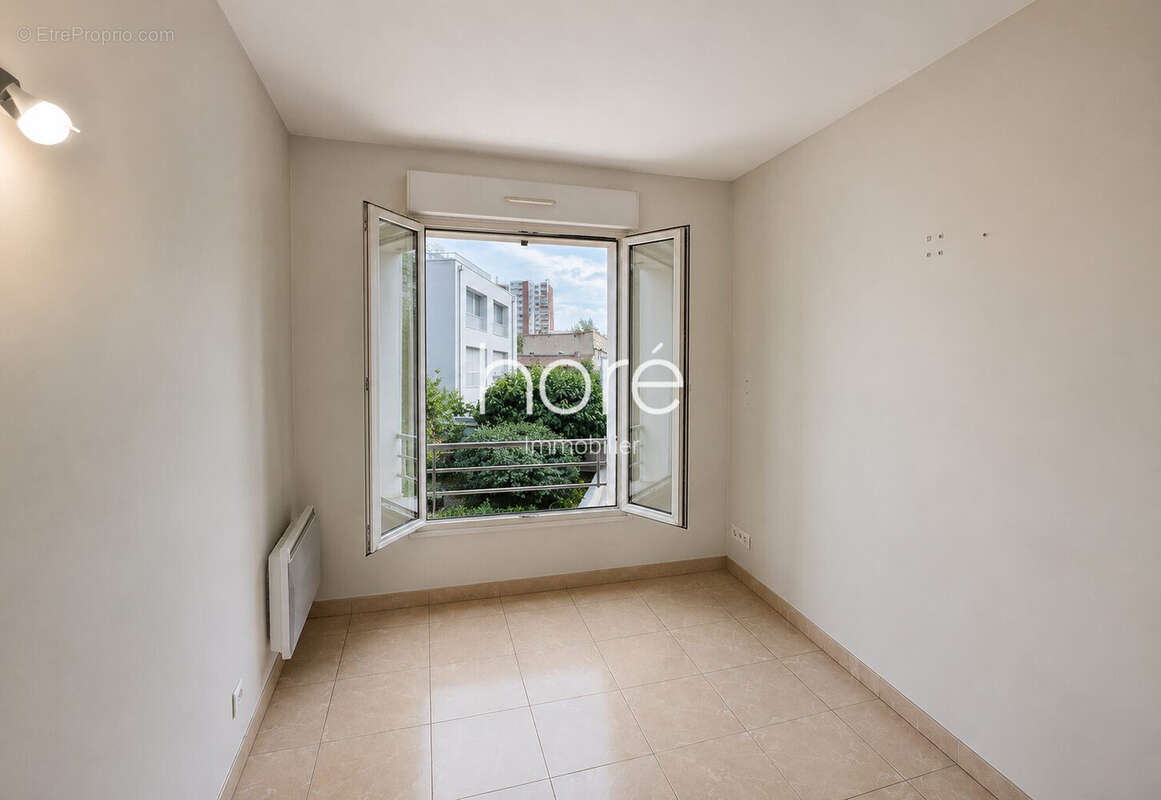 Appartement 43 m² à Asnieres-Sur-Seine  - photo 8