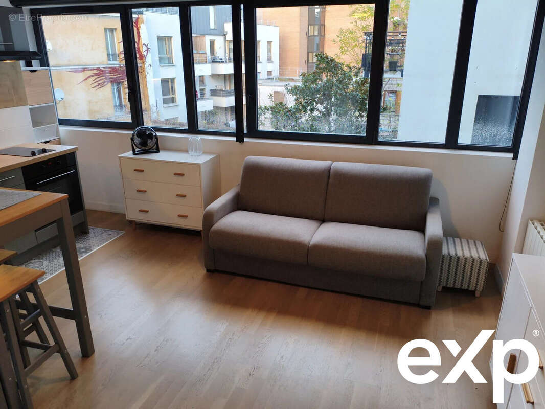 Appartement à PARIS-20E