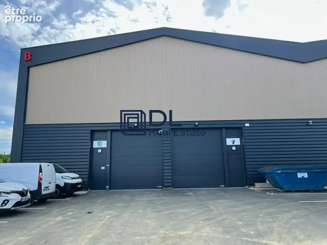 Commerce 1 270 m² à vendre à Moissy-Cramayel (77550) - photo 4