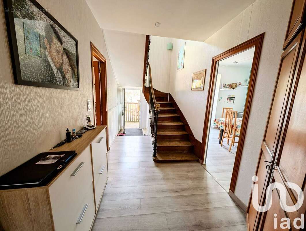 Photo 3 - Maison à SAINT-SULPICE-LAURIERE