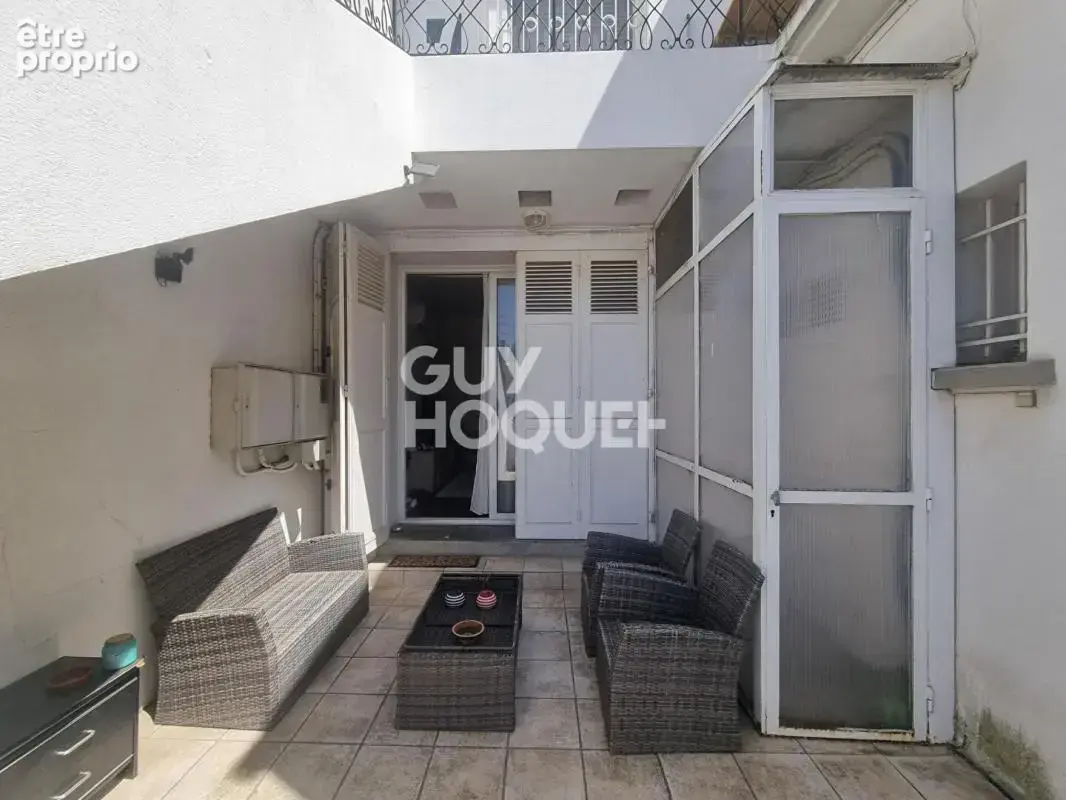 charmant T2 de 60 m² entièrement rénové - photo 3