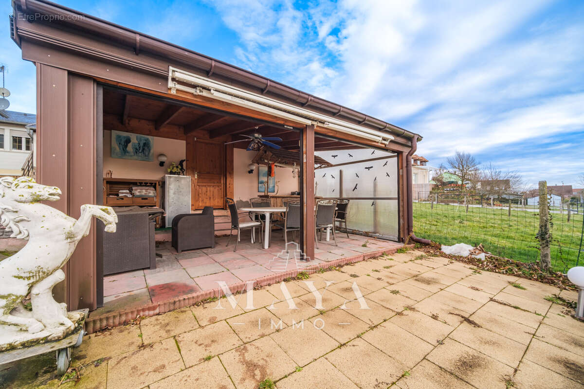 KOETZINGUE, Maison avec Dépendance. - photo 15