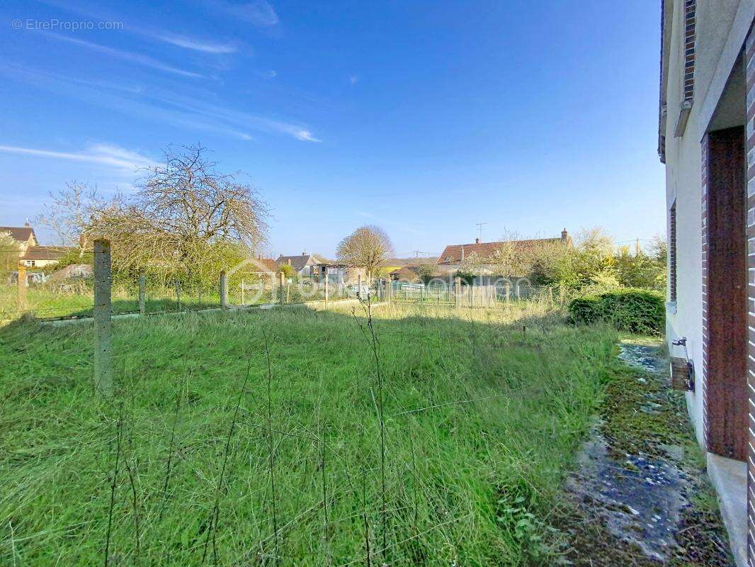 Maison à CHAMBEUGLE