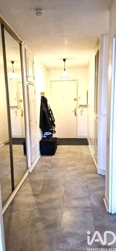 Photo 9 - Appartement à SAVIGNY-SUR-ORGE