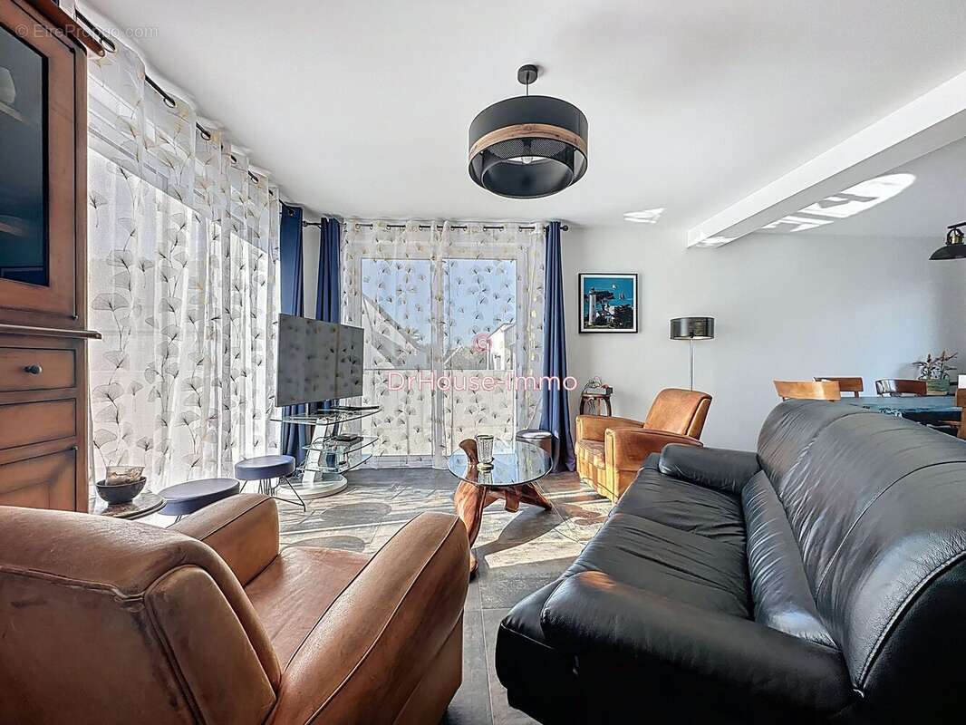 Maison à LOCOAL-MENDON